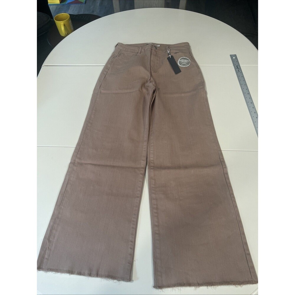 NWT Tractr High Rise Distressed  Hem Straight Leg Taupe Jeans Size 6/28